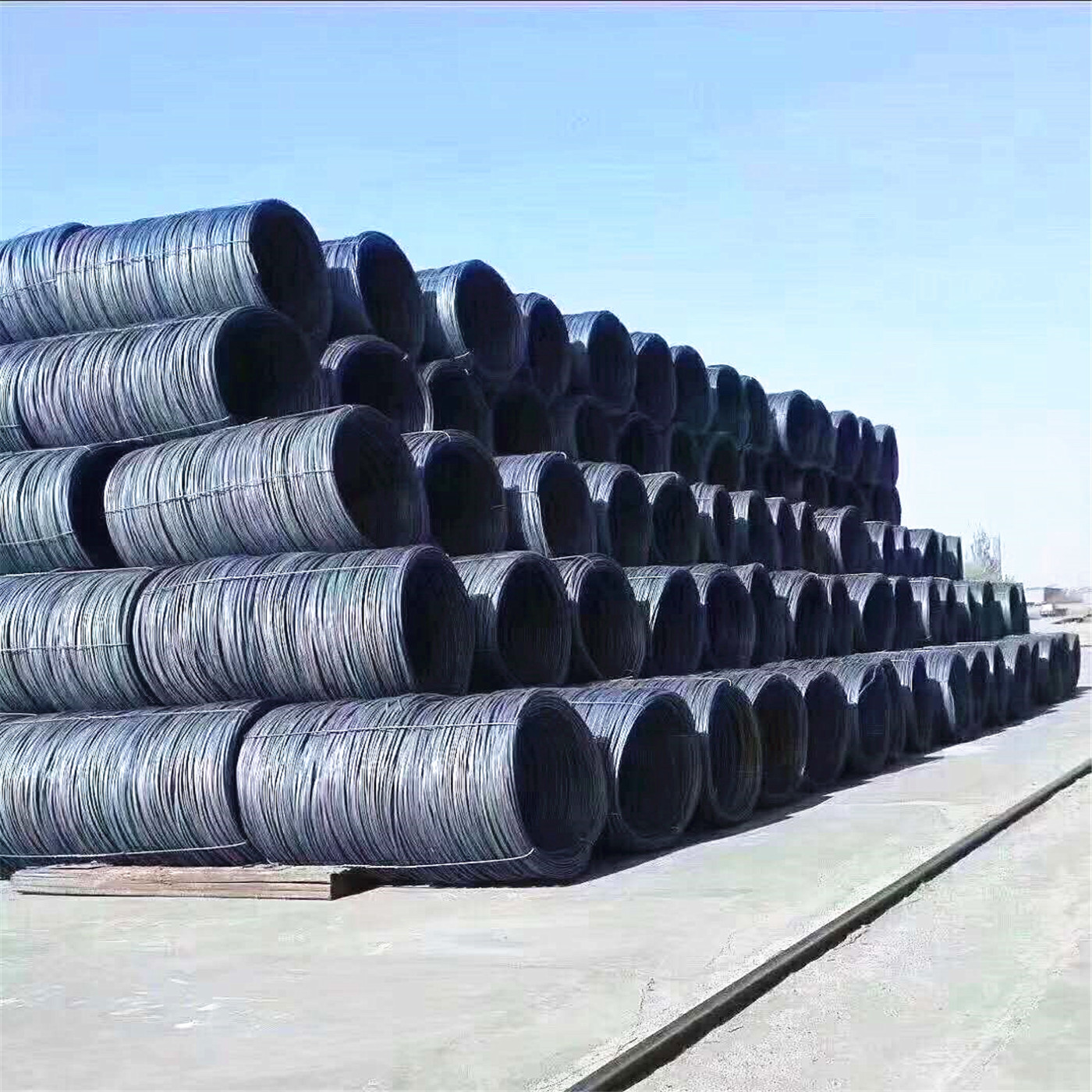 Good Quality Hot Rolled Dipped High Tensile Strand Carbon Steel Wire