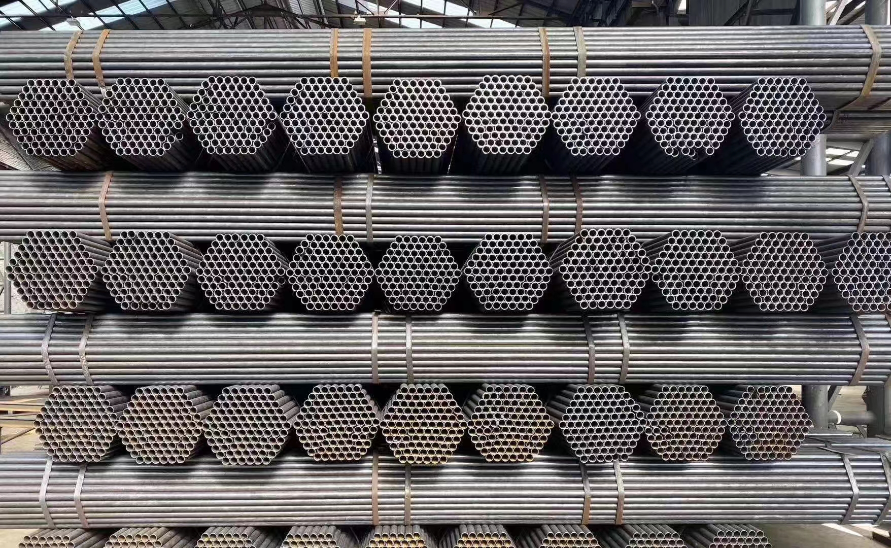 Factory Direct Sales Seamless/welded Carbon Steel Pipe SA179/SA192 Carbon Steel Welded Pipes Customized